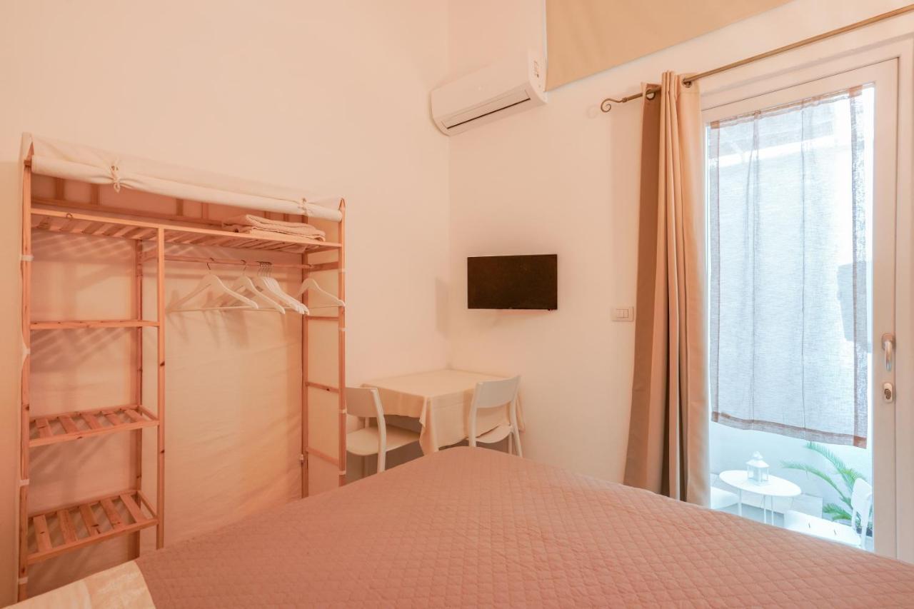 Approdo Rooms - Eja Sardinia Cagliari Exteriér fotografie